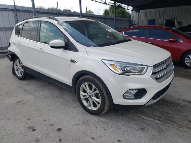 Photo 3 VIN: 1FMCU0HD8JUD18348 - FORD ESCAPE SEL 