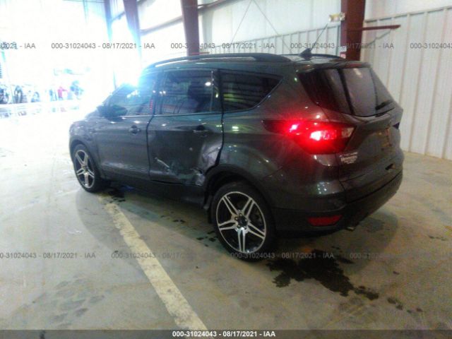 Photo 2 VIN: 1FMCU0HD8KUB45710 - FORD ESCAPE 