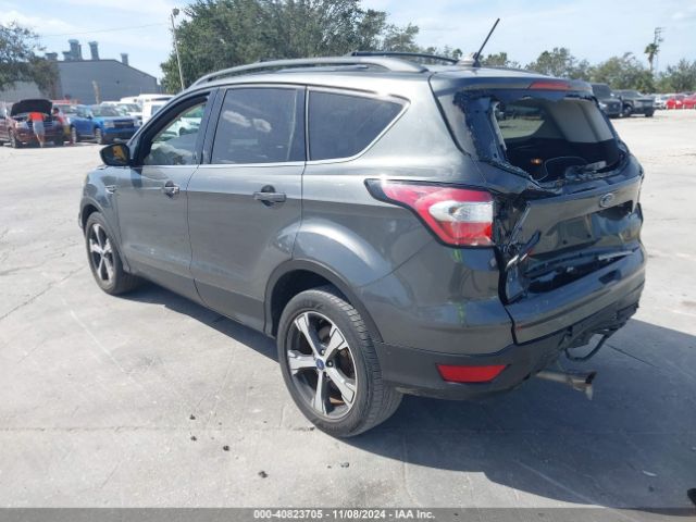 Photo 2 VIN: 1FMCU0HD9JUA61037 - FORD ESCAPE 