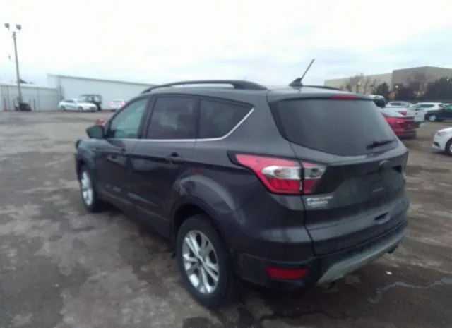 Photo 2 VIN: 1FMCU0HD9JUA64701 - FORD ESCAPE 