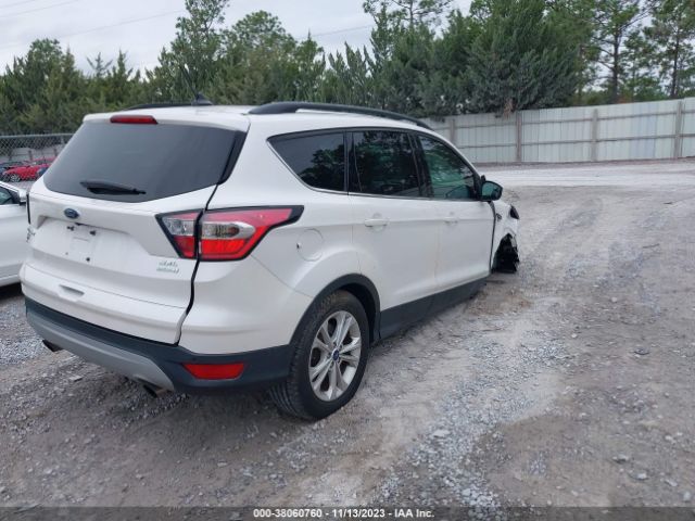 Photo 3 VIN: 1FMCU0HDXJUA06659 - FORD ESCAPE 