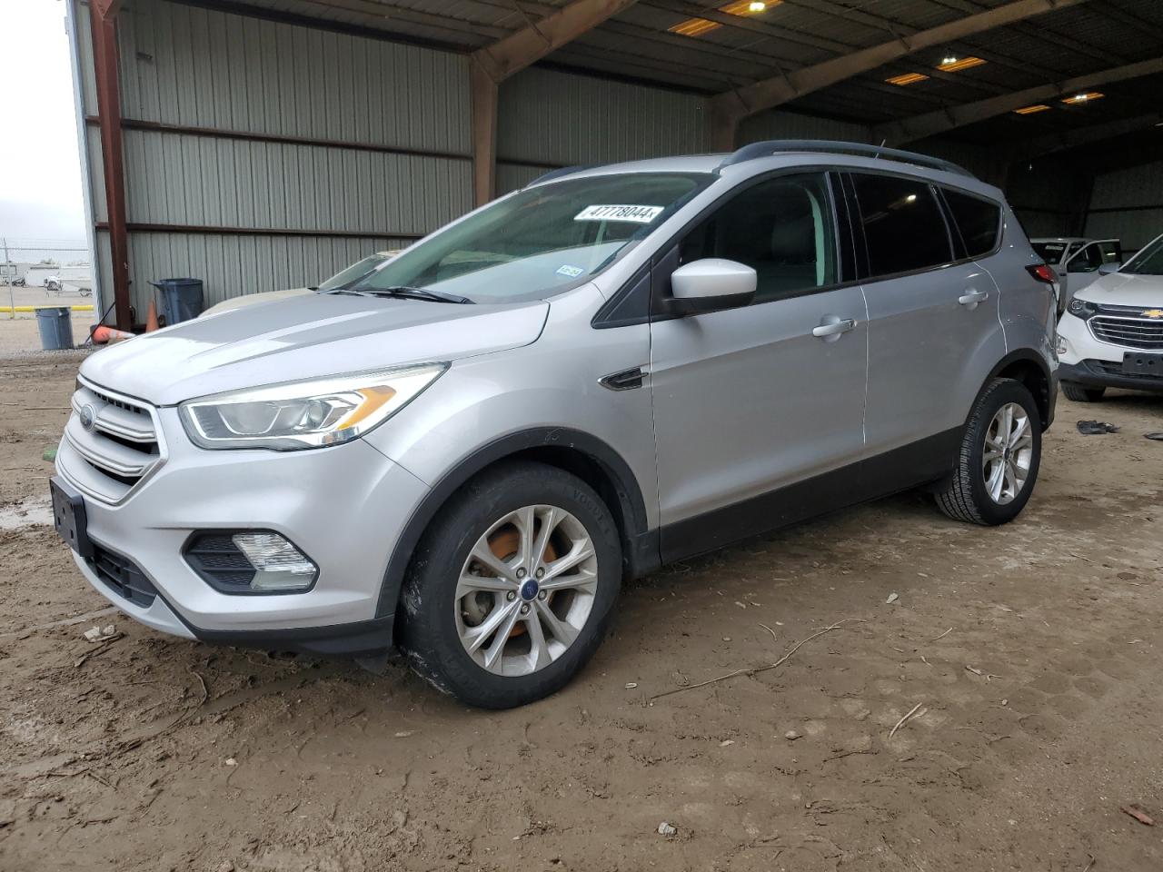 Photo 0 VIN: 1FMCU0HDXJUA83953 - FORD ESCAPE 