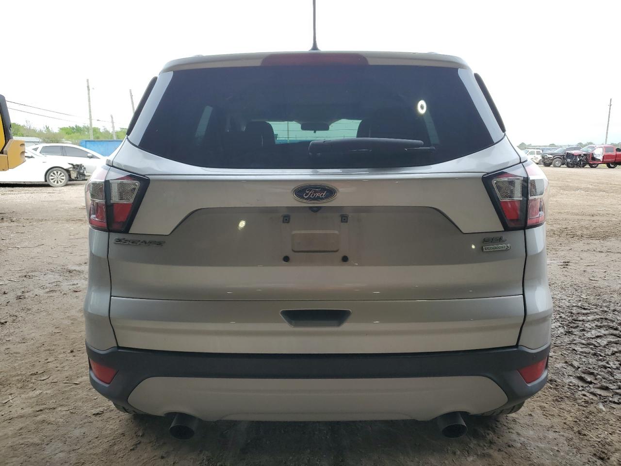 Photo 5 VIN: 1FMCU0HDXJUA83953 - FORD ESCAPE 