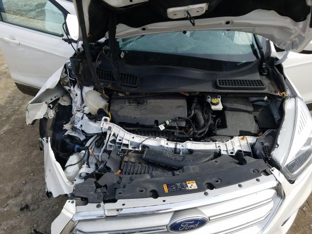 Photo 6 VIN: 1FMCU0HDXJUA96413 - FORD ESCAPE SEL 