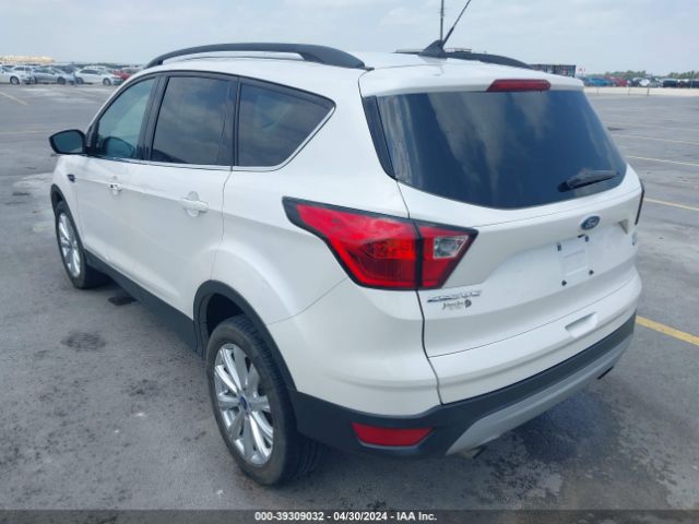 Photo 2 VIN: 1FMCU0HDXKUB01062 - FORD ESCAPE 