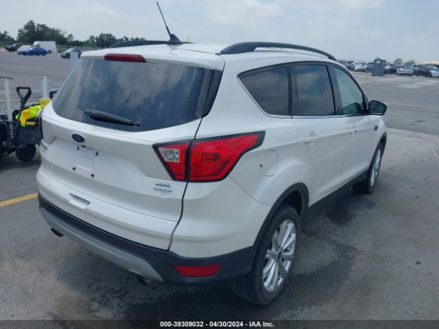 Photo 3 VIN: 1FMCU0HDXKUB01062 - FORD ESCAPE 