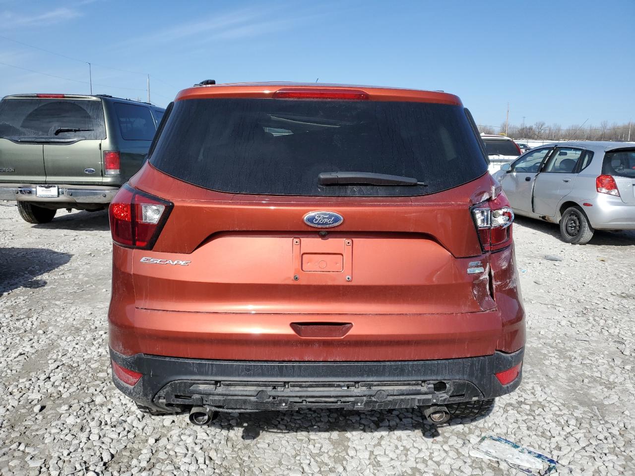 Photo 5 VIN: 1FMCU0HDXKUB59320 - FORD ESCAPE 