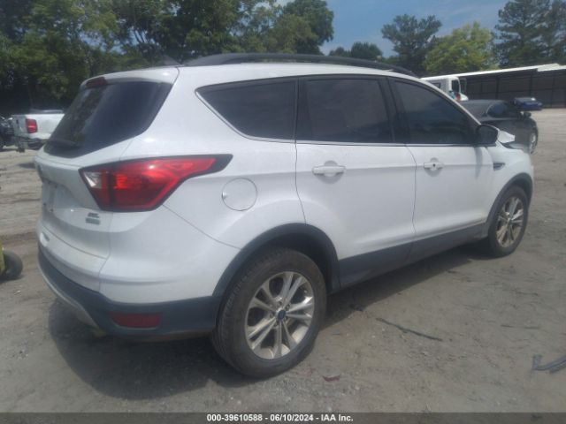 Photo 3 VIN: 1FMCU0HDXKUB95413 - FORD ESCAPE 