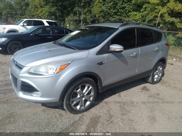 Photo 1 VIN: 1FMCU0HX2DUA02474 - FORD ESCAPE 