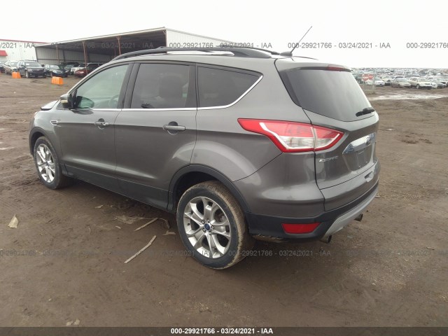 Photo 2 VIN: 1FMCU0HX2DUB06687 - FORD ESCAPE 