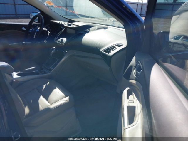 Photo 4 VIN: 1FMCU0HX3DUC72040 - FORD ESCAPE 