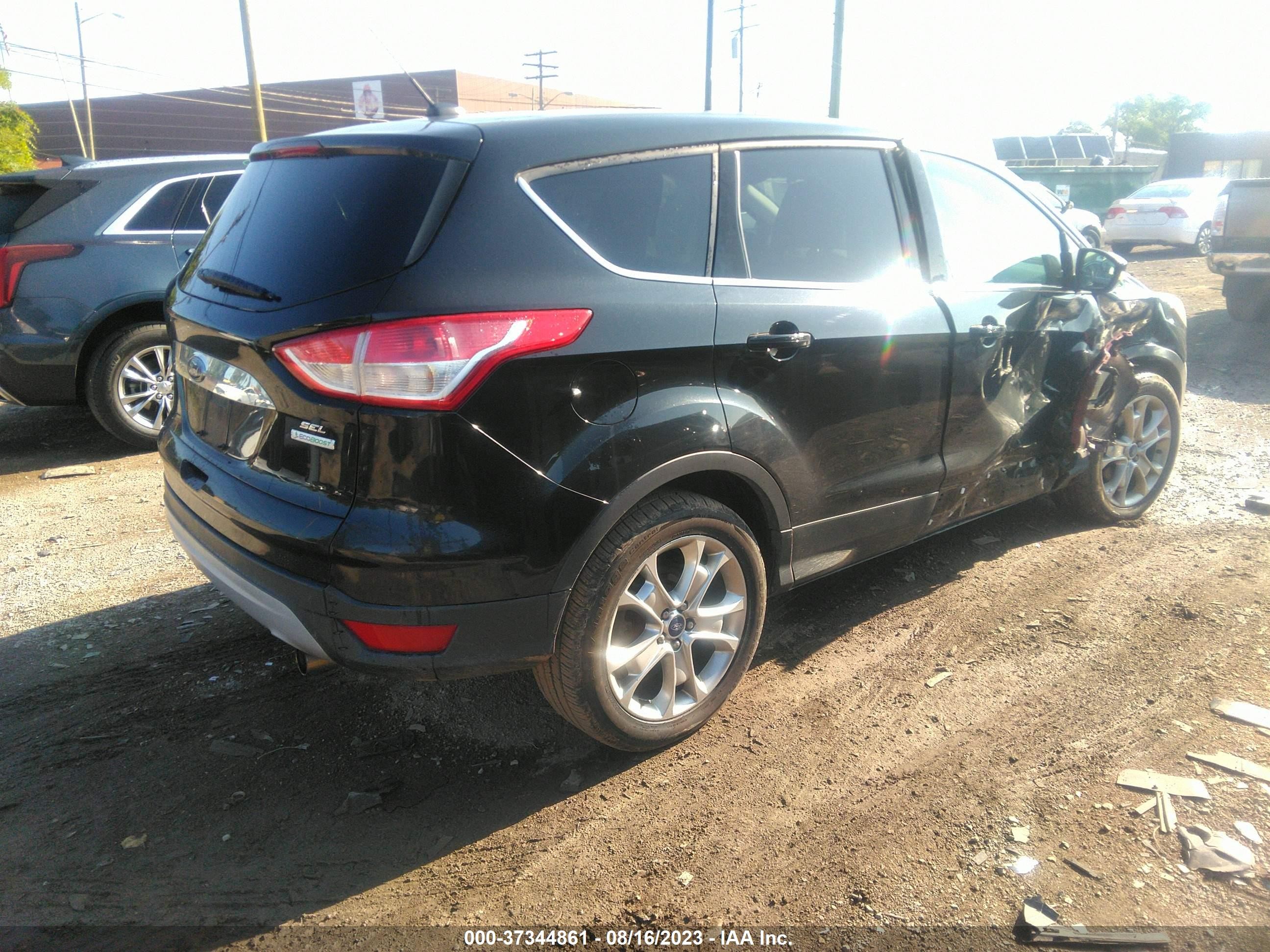 Photo 3 VIN: 1FMCU0HX4DUC85265 - FORD ESCAPE 