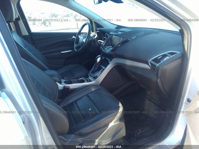 Photo 4 VIN: 1FMCU0HX6DUD35731 - FORD ESCAPE 