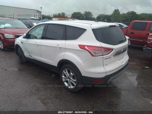 Photo 2 VIN: 1FMCU0HX8DUC45318 - FORD ESCAPE 