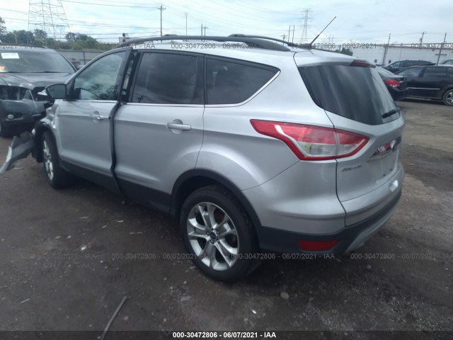 Photo 2 VIN: 1FMCU0HX8DUC53256 - FORD ESCAPE 