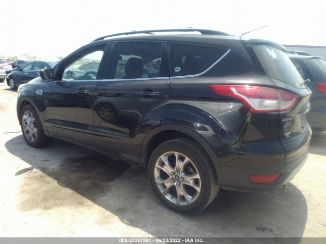 Photo 2 VIN: 1FMCU0HX9DUC23182 - FORD ESCAPE 