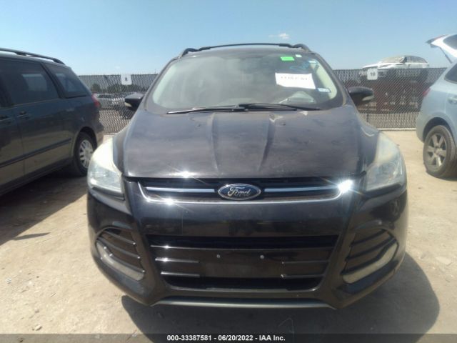 Photo 5 VIN: 1FMCU0HX9DUC23182 - FORD ESCAPE 