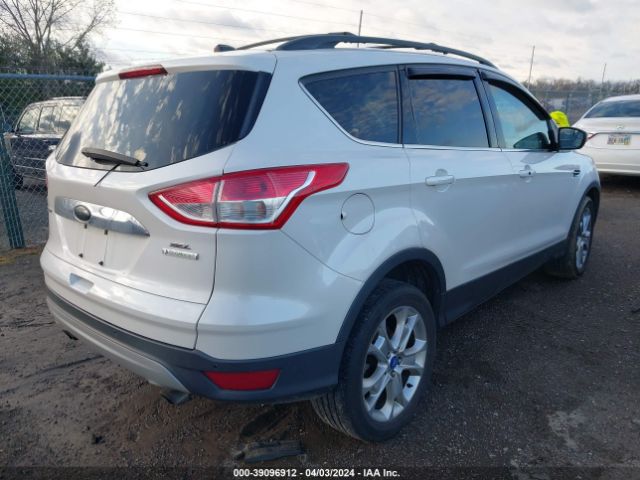 Photo 3 VIN: 1FMCU0HX9DUC33372 - FORD ESCAPE 