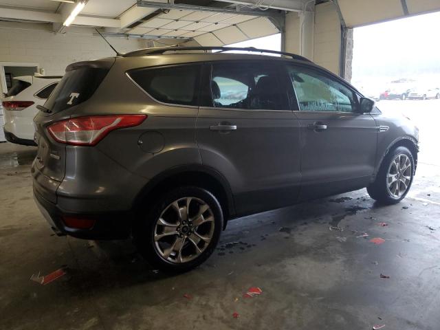 Photo 2 VIN: 1FMCU0HX9DUD67301 - FORD ESCAPE 