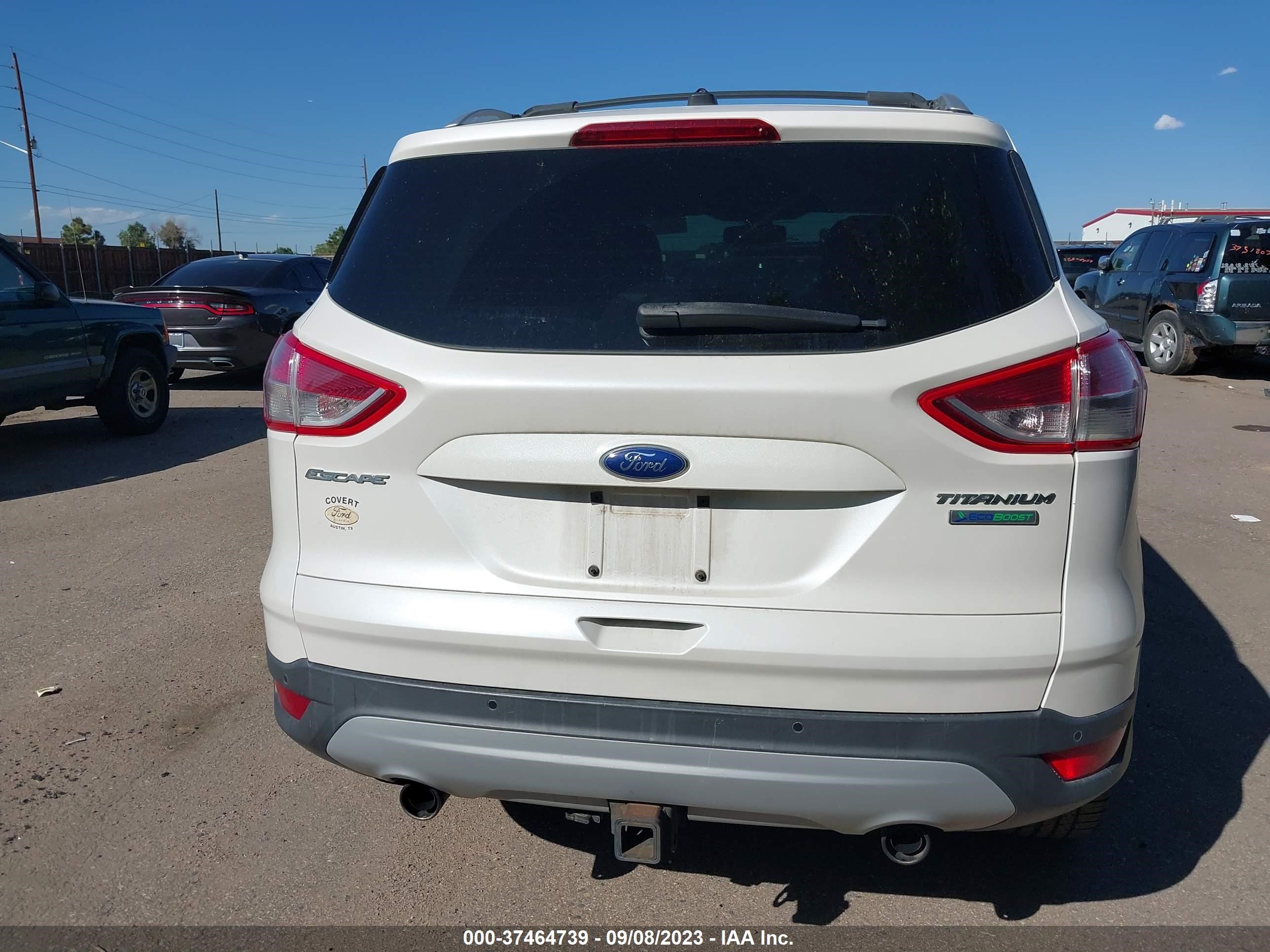 Photo 15 VIN: 1FMCU0J90DUC13863 - FORD ESCAPE 