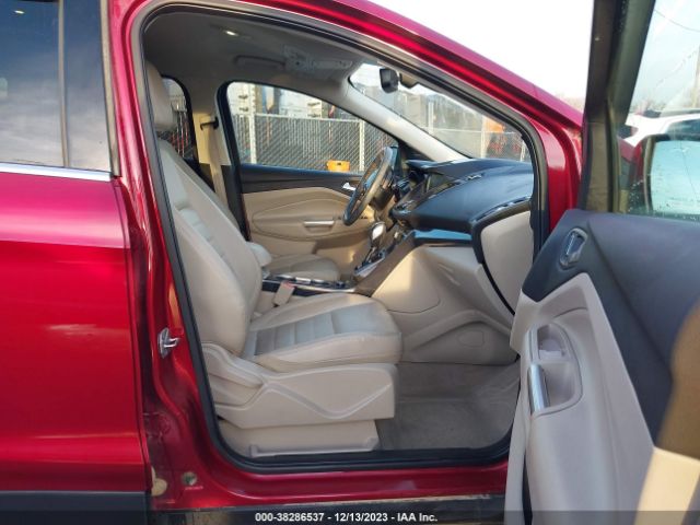 Photo 4 VIN: 1FMCU0J90EUB74001 - FORD ESCAPE 