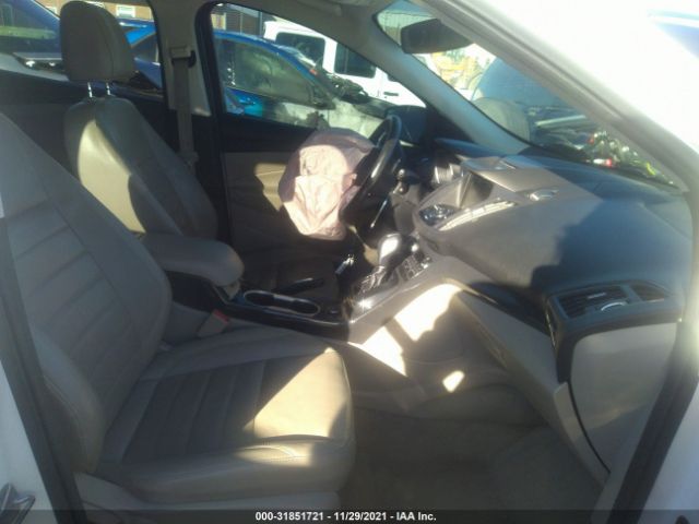 Photo 4 VIN: 1FMCU0J90EUC37016 - FORD ESCAPE 