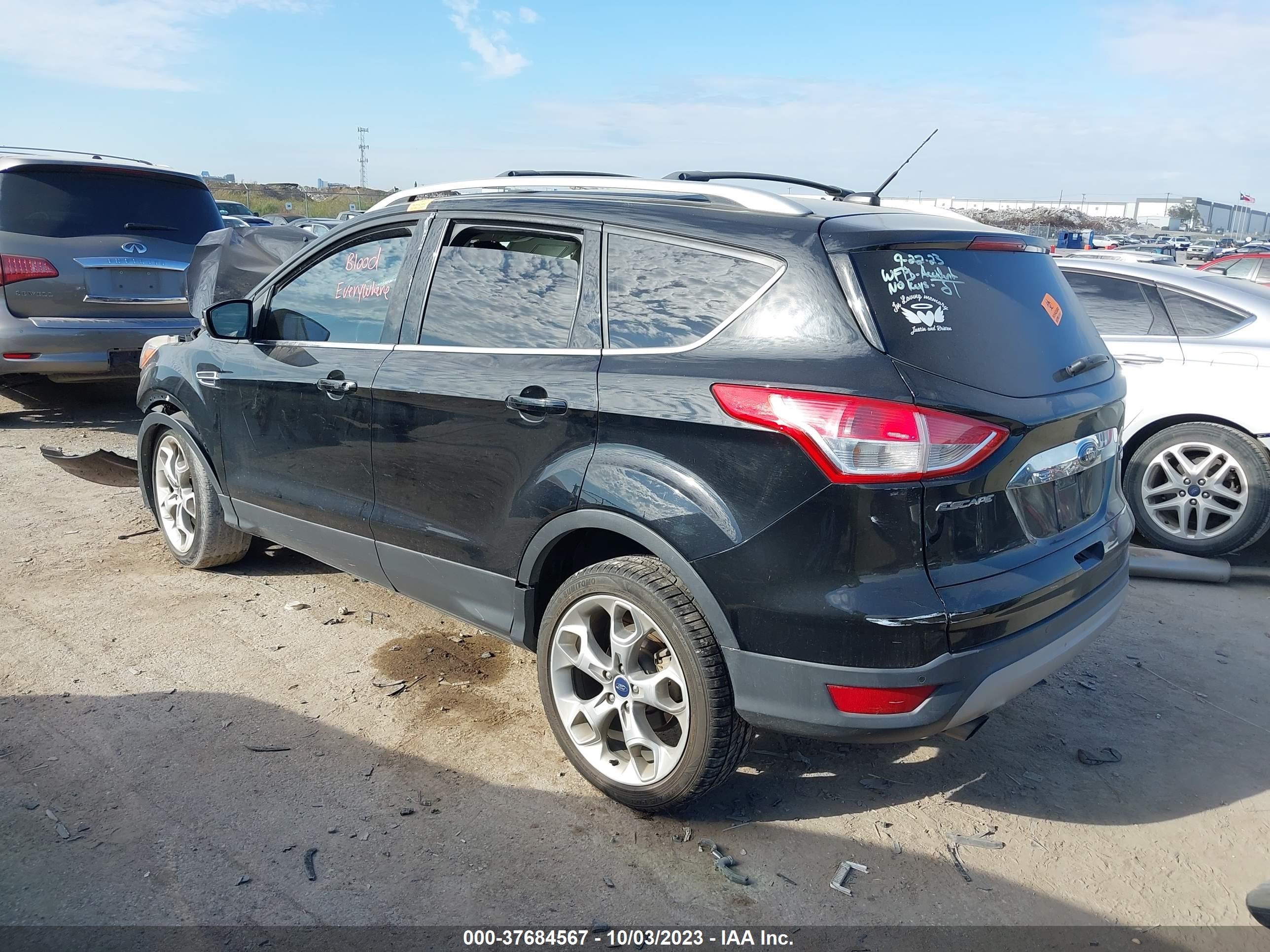 Photo 2 VIN: 1FMCU0J90GUC41361 - FORD ESCAPE 