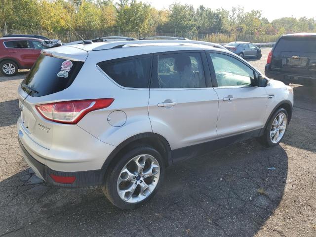 Photo 2 VIN: 1FMCU0J91DUB32743 - FORD ESCAPE TIT 