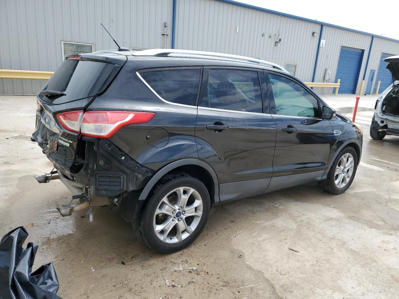 Photo 2 VIN: 1FMCU0J91EUE56907 - FORD ESCAPE 