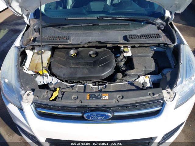 Photo 9 VIN: 1FMCU0J91FUB96168 - FORD ESCAPE 