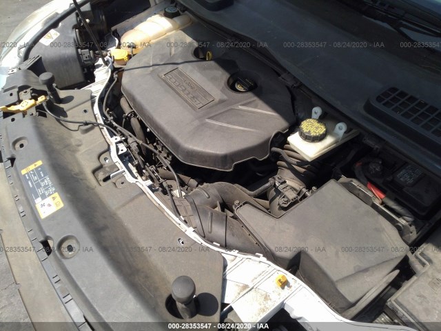 Photo 9 VIN: 1FMCU0J92DUB46778 - FORD ESCAPE 