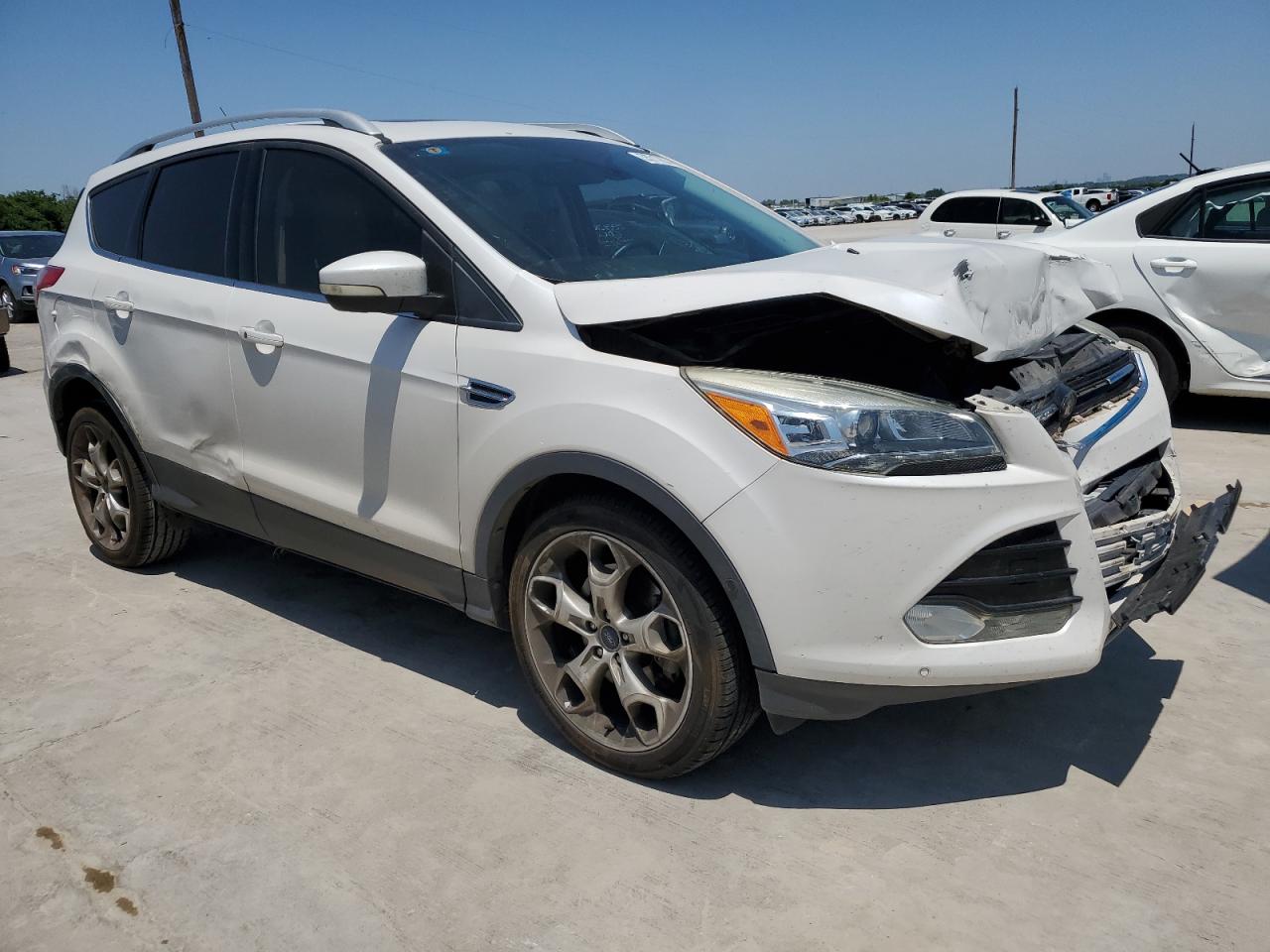 Photo 3 VIN: 1FMCU0J92FUB80383 - FORD ESCAPE 