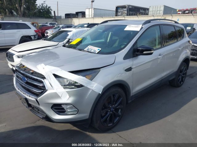 Photo 1 VIN: 1FMCU0J92HUB44941 - FORD ESCAPE 