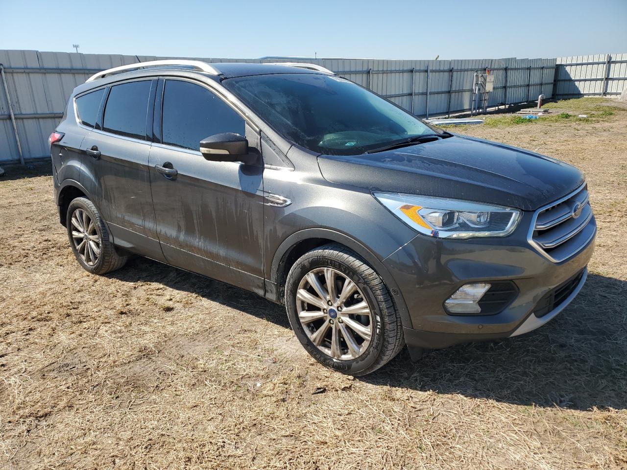 Photo 3 VIN: 1FMCU0J92JUA70815 - FORD ESCAPE 