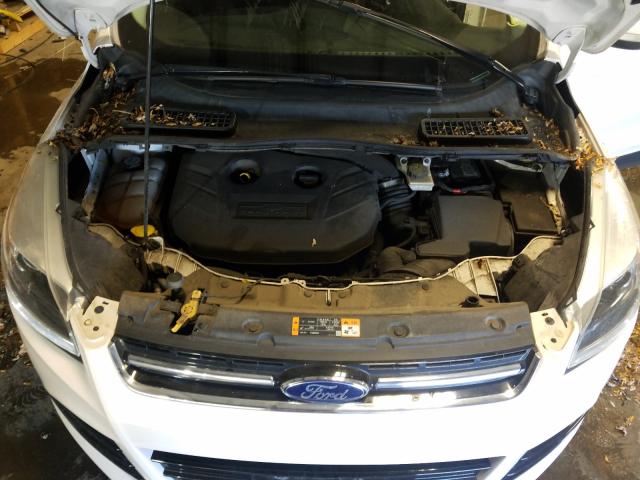 Photo 6 VIN: 1FMCU0J93DUC41818 - FORD ESCAPE TIT 