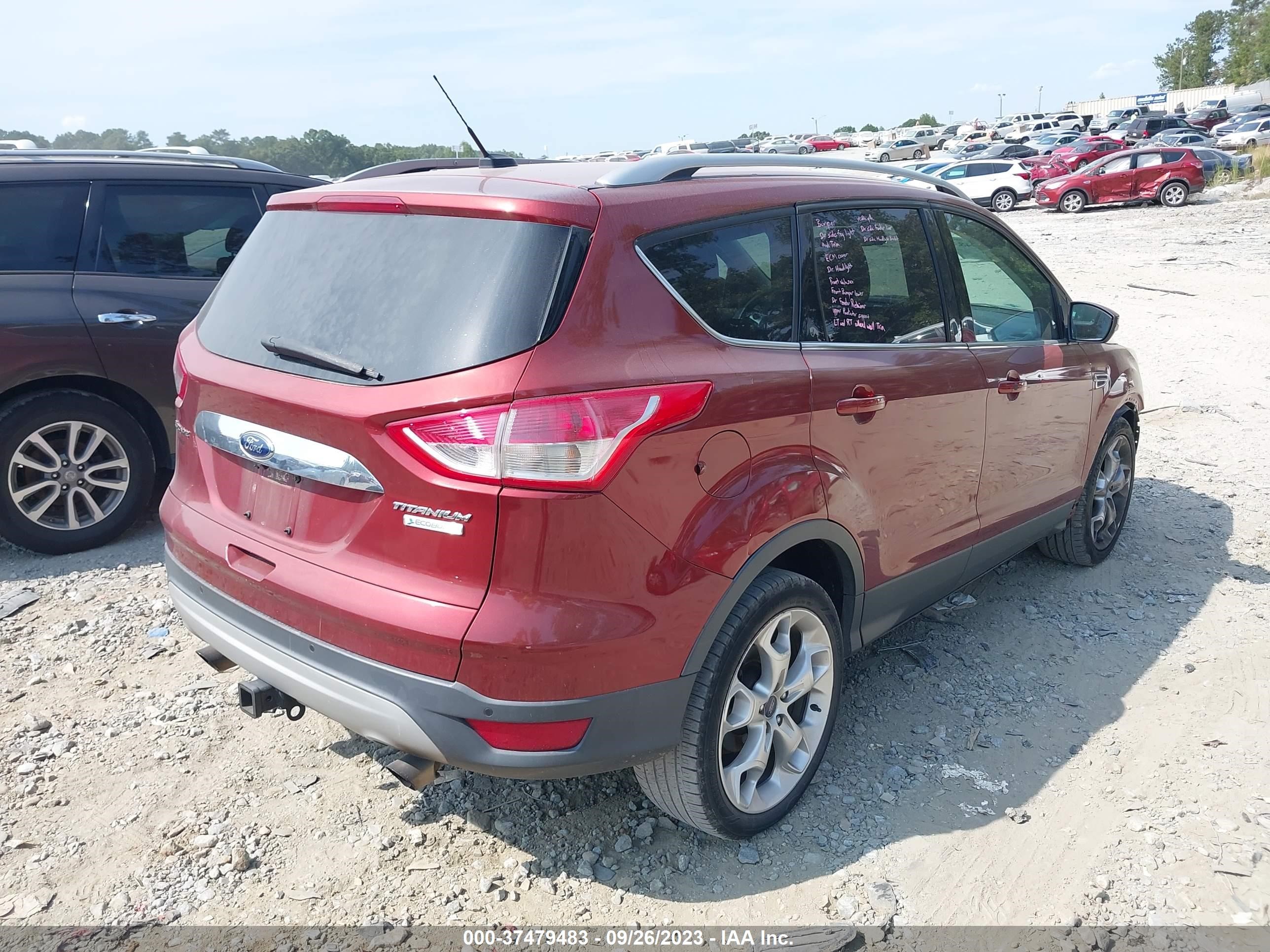 Photo 3 VIN: 1FMCU0J93EUB07487 - FORD ESCAPE 