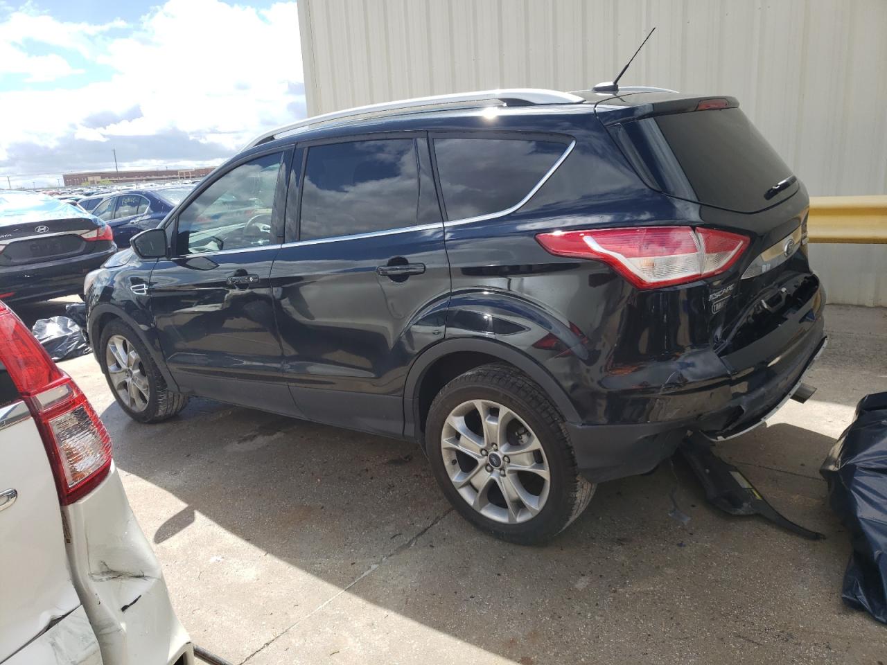 Photo 1 VIN: 1FMCU0J93FUA77747 - FORD ESCAPE 