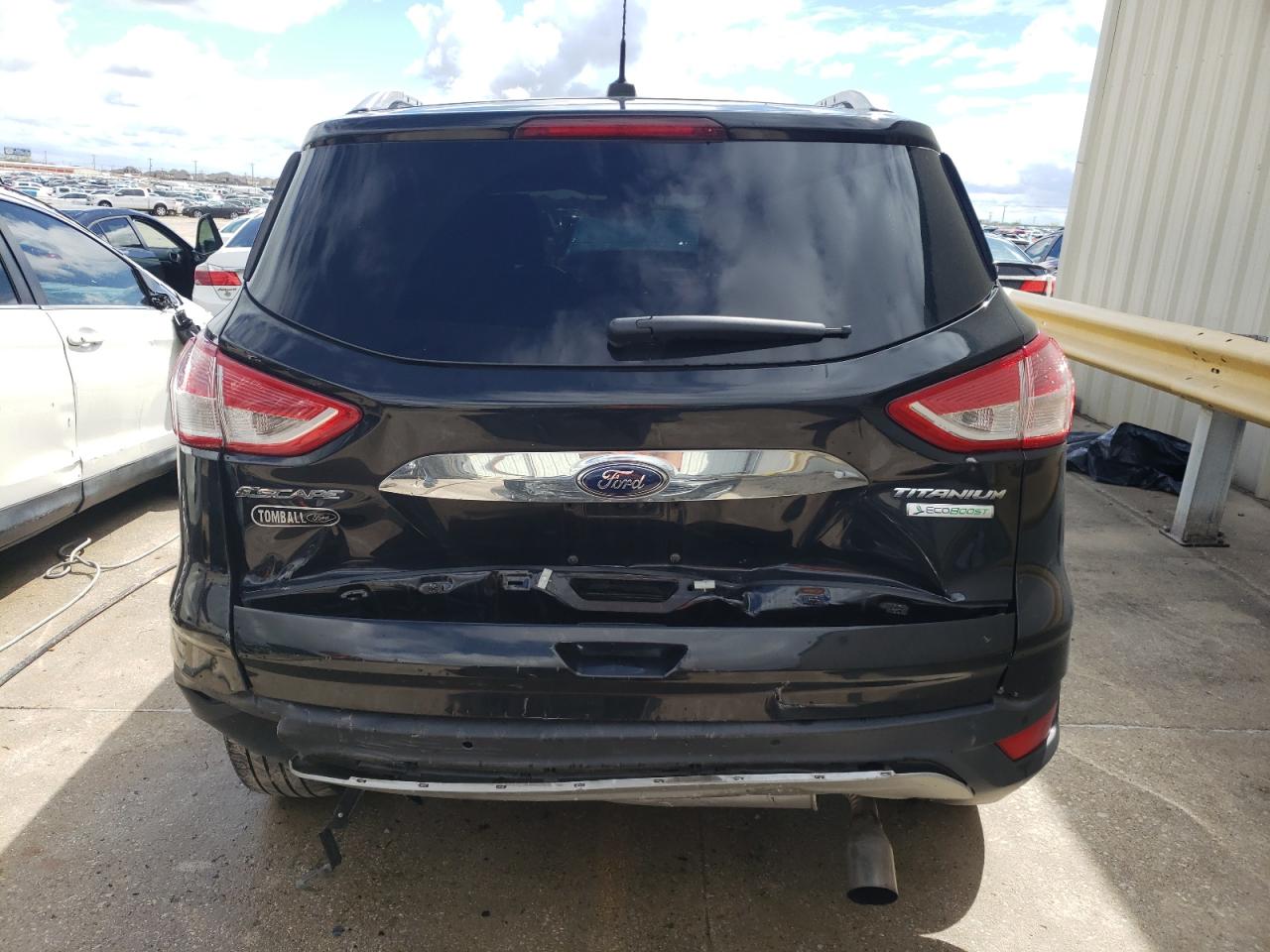 Photo 5 VIN: 1FMCU0J93FUA77747 - FORD ESCAPE 