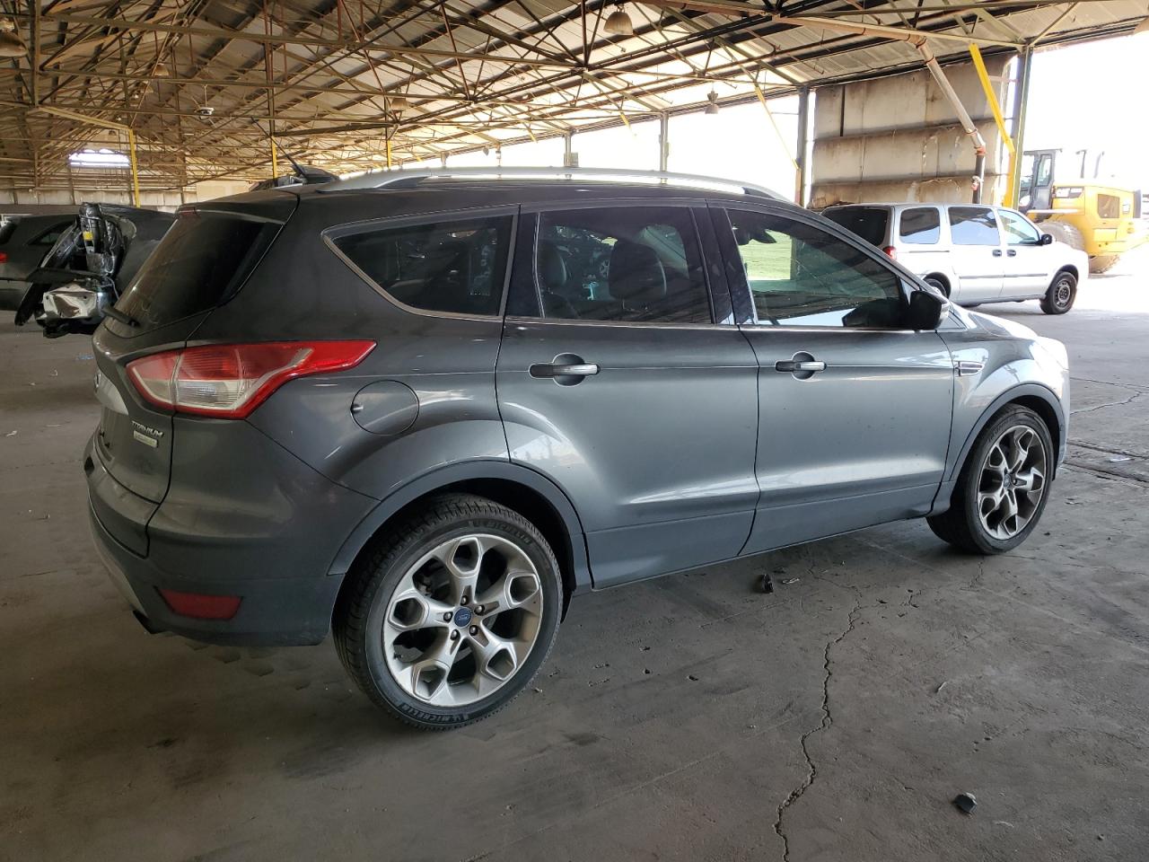 Photo 2 VIN: 1FMCU0J93FUB95586 - FORD ESCAPE 