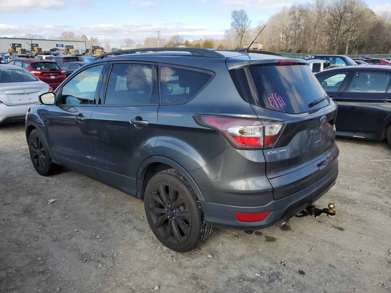 Photo 1 VIN: 1FMCU0J93HUA75435 - FORD ESCAPE 