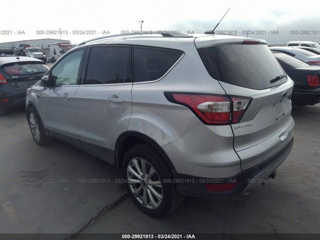 Photo 2 VIN: 1FMCU0J93HUB91556 - FORD ESCAPE 