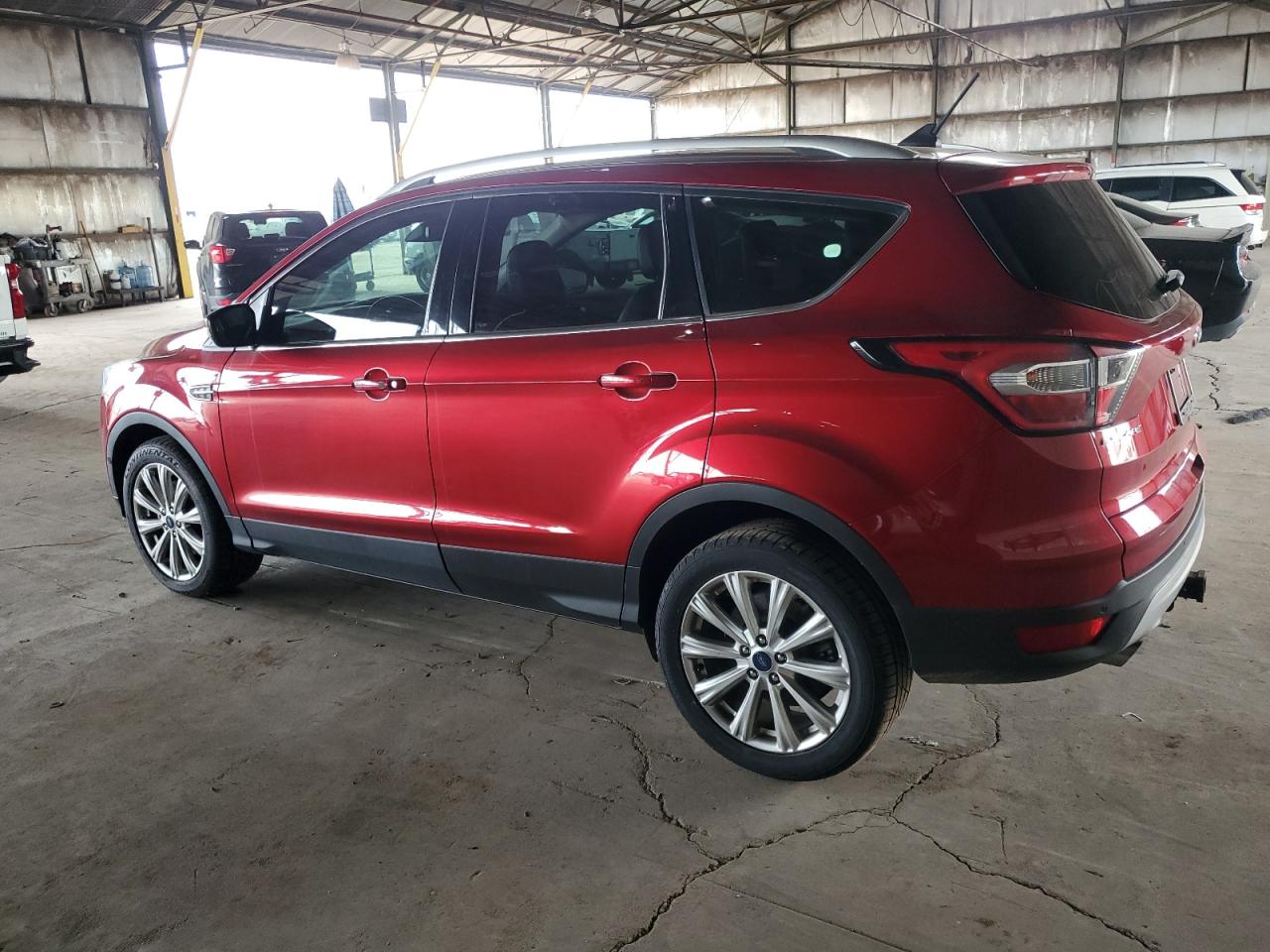 Photo 1 VIN: 1FMCU0J93JUA24457 - FORD ESCAPE 