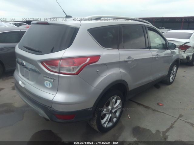 Photo 3 VIN: 1FMCU0J94FUA69012 - FORD ESCAPE 