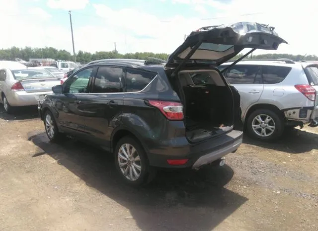 Photo 2 VIN: 1FMCU0J94HUE02439 - FORD ESCAPE 