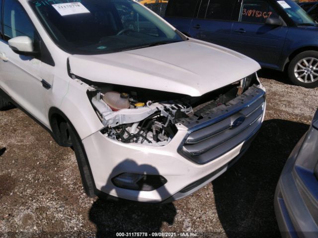 Photo 5 VIN: 1FMCU0J94HUF05893 - FORD ESCAPE 