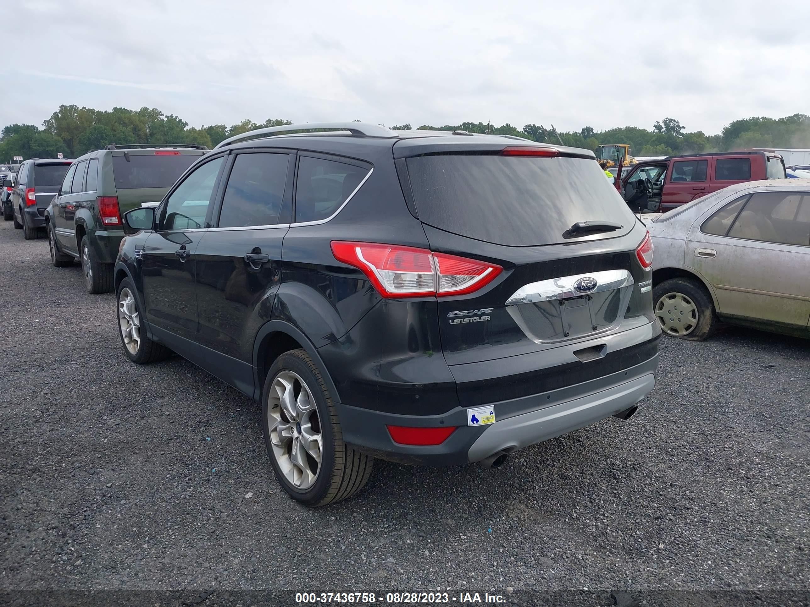 Photo 2 VIN: 1FMCU0J95EUB69568 - FORD ESCAPE 