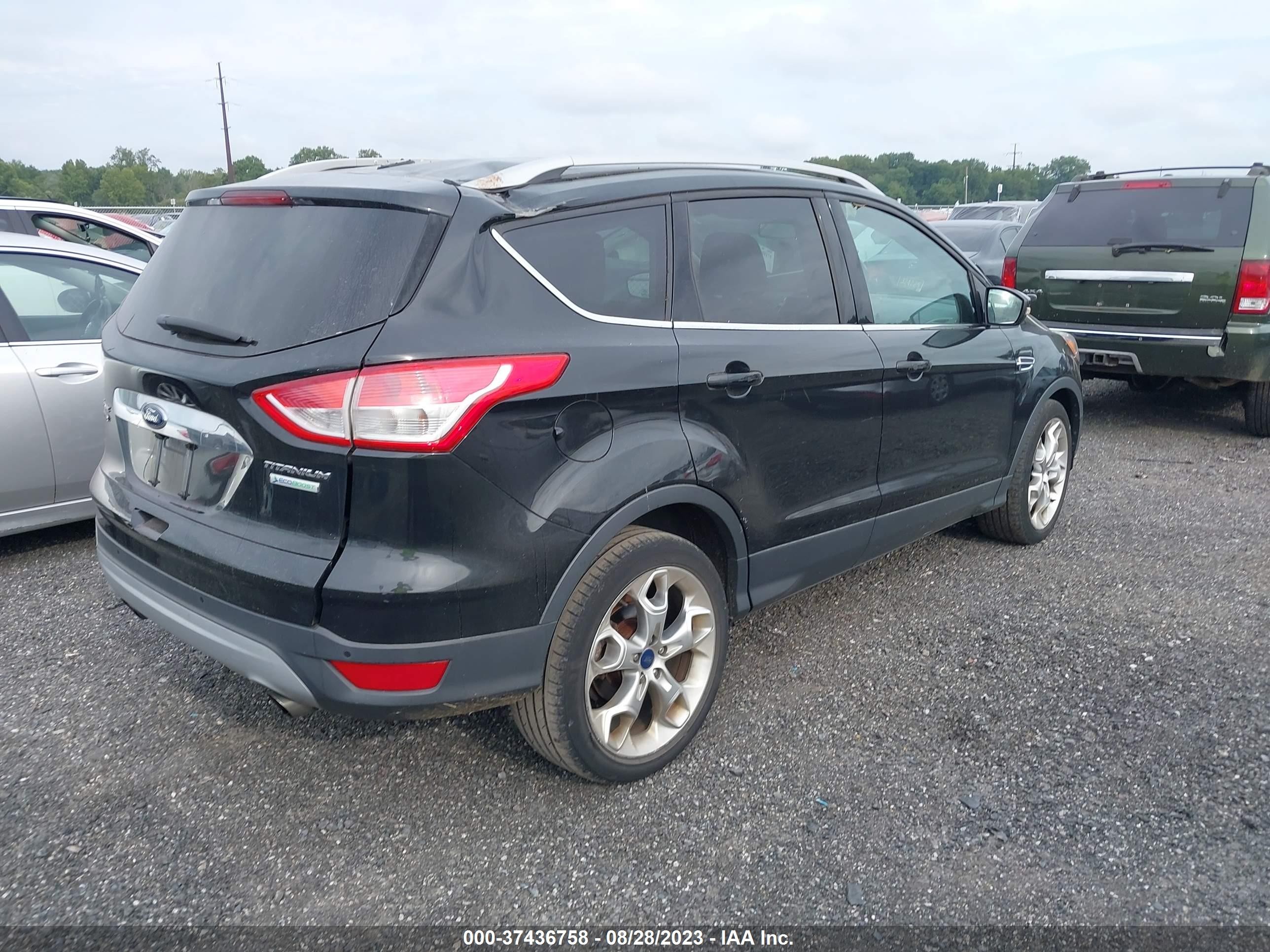 Photo 3 VIN: 1FMCU0J95EUB69568 - FORD ESCAPE 