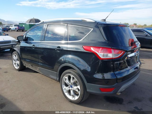 Photo 2 VIN: 1FMCU0J95FUB95587 - FORD ESCAPE 