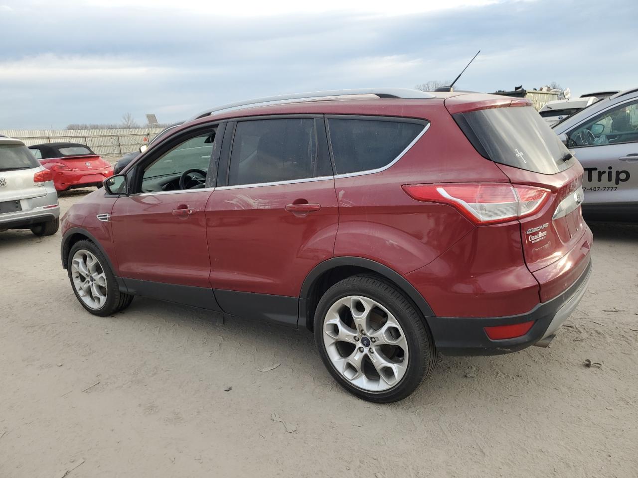 Photo 1 VIN: 1FMCU0J95FUC10542 - FORD ESCAPE 