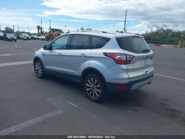 Photo 2 VIN: 1FMCU0J96HUD95767 - FORD ESCAPE 